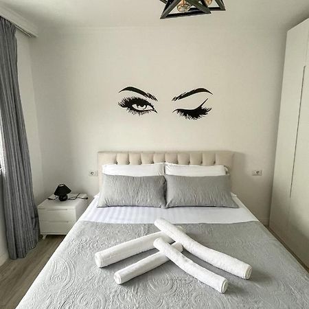 Centre View Apartment Тирана Экстерьер фото