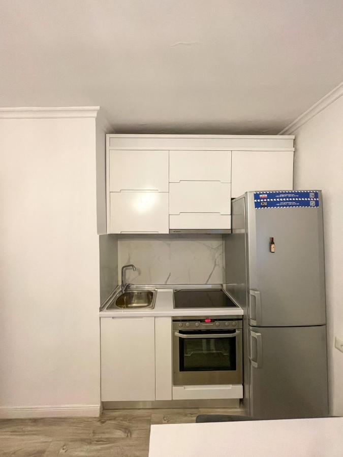 Centre View Apartment Тирана Экстерьер фото