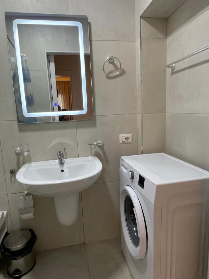 Centre View Apartment Тирана Экстерьер фото